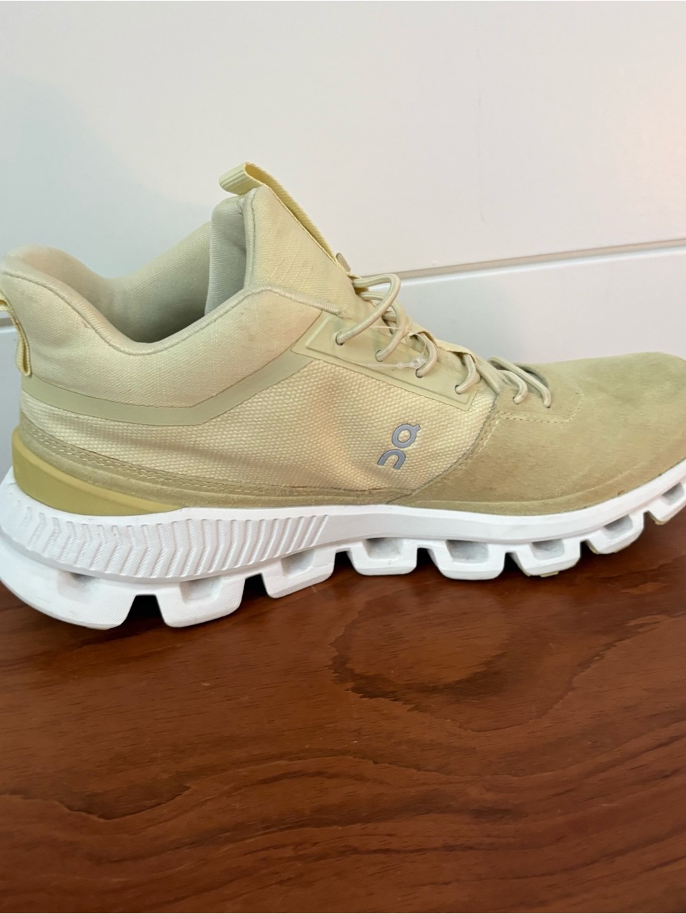 ON Womens Cloud Hi Running Sneakers Shoes Endive Green Sz 7.5 Athletic Lifestyle - Picture 10 of 11